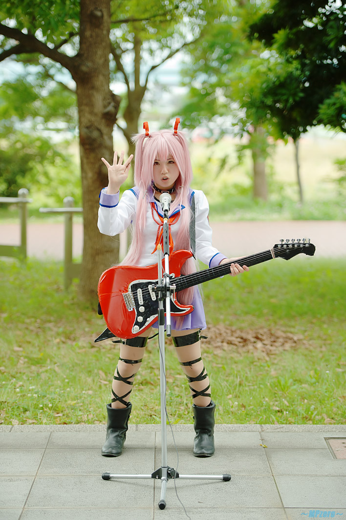 Cosplay: Yui by Clinica